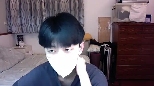 kai101010 online show from December 17, 1:17 pm