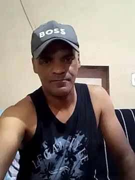 Snapshot of JeffersonRay chatting on June 17, 12:07 pm JeffersonRay online show from June 17, 12:07 pm