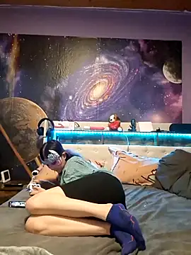 Hot SkinnyGirl online show from November 1, 1:35 pm