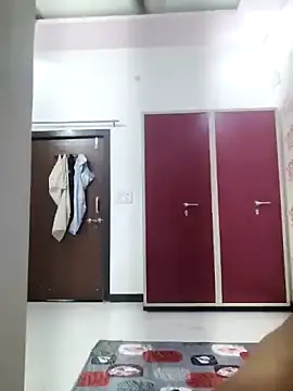 sassyishhu76 online show from October 2, 8:43 am