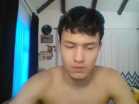 Snapshot of El_awo_ chatting on September 30, 6:57 pm El awo online show from September 30, 6:57 pm