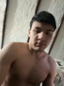 Snapshot of El_awo_ chatting on October 3, 7:27 am El awo online show from October 3, 7:27 am