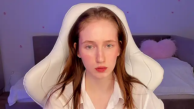 Snapshot of CrystalSoul_ chatting on November 23, 9:36 pm CrystalSoul online show from November 23, 9:36 pm