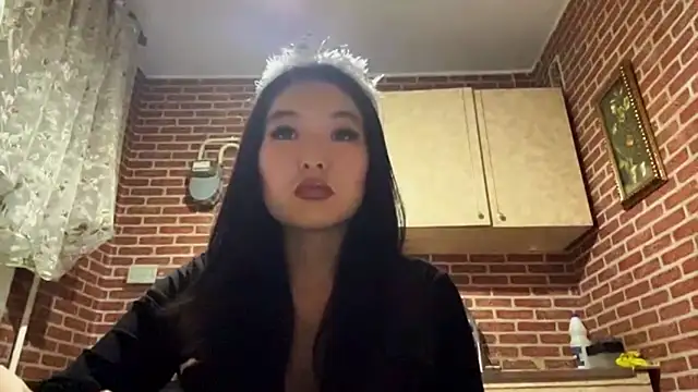 EmmaLeexth online show from November 18, 2:54 pm