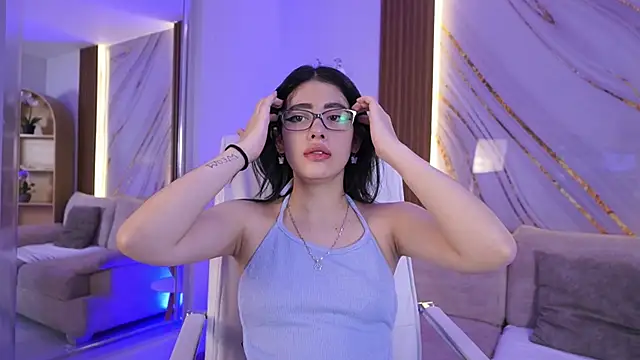 Snapshot of BillieBrownn chatting on May 9, 7:08 pm BillieBrownn online show from May 9, 7:08 pm