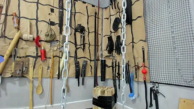 BDSM MEDUZA online show from May 1, 1:54 am