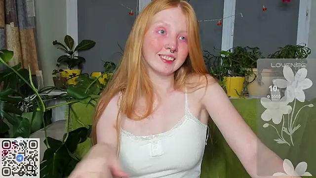 Snapshot of RitaSweety18 chatting on November 23, 11:21 am RitaSweety18 online show from November 23, 11:21 am