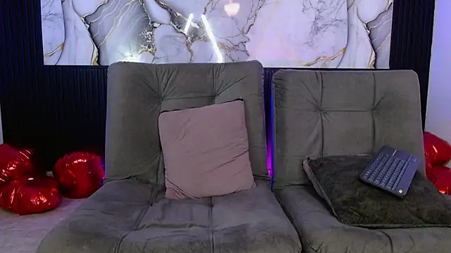 deivid bigcock1 online show from October 12, 12:31 am