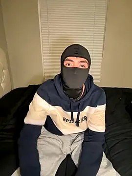 gymratforyouu online show from December 14, 4:51 am