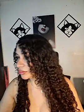 Lina 444 online show from April 26, 11:35 pm