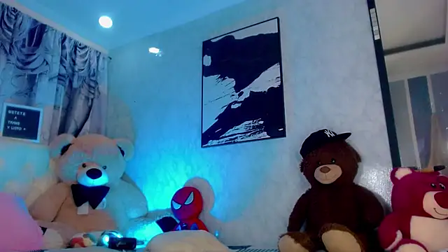 Snapshot of Julia_Bulette1 chatting on July 5, 1:01 am Julia Bulette1 online show from July 5, 1:01 am