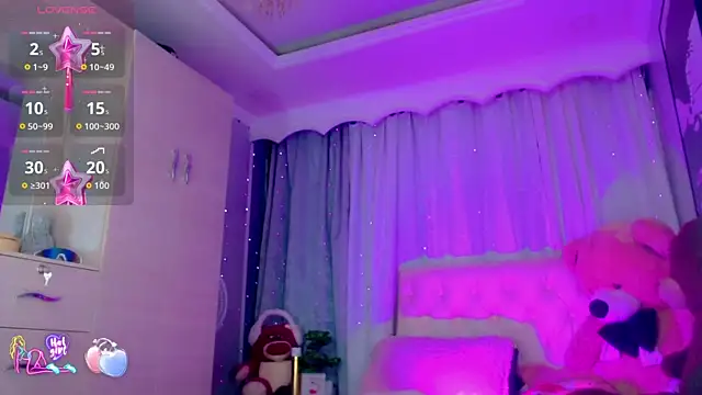 Snapshot of Julia_Bulette1 chatting on July 20, 12:36 am Julia Bulette1 online show from July 20, 12:36 am