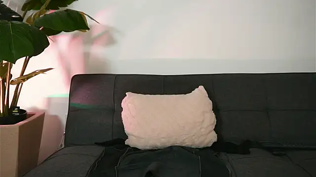 Snapshot of chrizmacgregor chatting on July 31, 2:22 am chrizmacgregor online show from July 31, 2:22 am