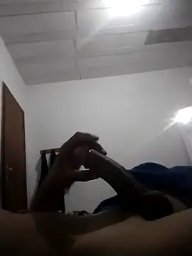 Snapshot of sambergSILVa chatting on June 4, 3:51 pm sambergSILVa online show from June 4, 3:51 pm