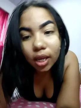 little onixx online show from March 11, 3:40 pm