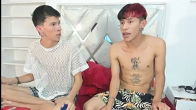 Snapshot of DemianSalvatore chatting on October 23, 8:18 pm DemianSalvatore online show from October 23, 8:18 pm