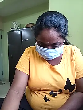 queendivya online show from November 26, 1:39 am