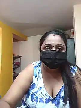 queendivya online show from February 1, 3:05 am