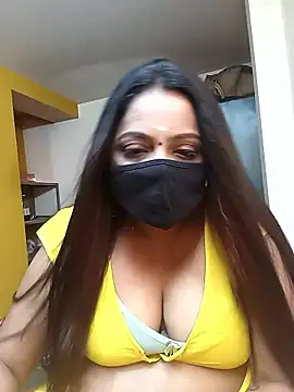 queendivya online show from March 28, 12:43 am