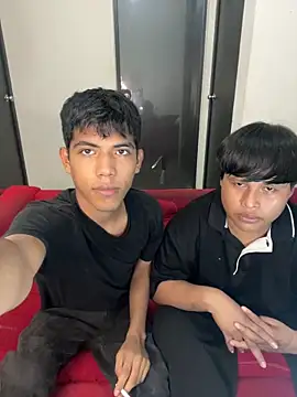 Snapshot of P4NT0J4 chatting on February 22, 2:34 am P4NT0J4 online show from February 22, 2:34 am