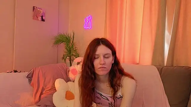 Snapshot of Little_rosy chatting on May 8, 4:29 am Little rosy online show from May 8, 4:29 am