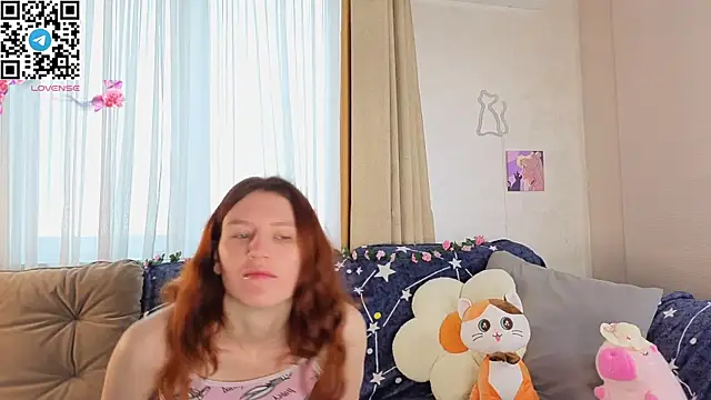 Snapshot of Little_rosy chatting on July 25, 4:43 am Little rosy online show from July 25, 4:43 am