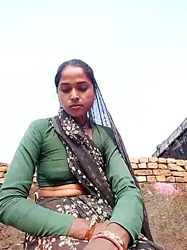 Hot reshmaji online show from February 18, 9:05 am