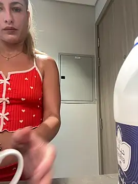 BabyBluexox online show from November 15, 6:11 am