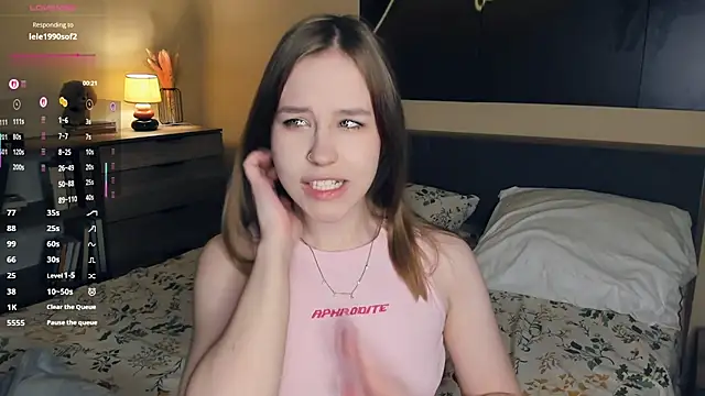 Snapshot of MaliaBourraine chatting on November 26, 7:09 am MaliaBourraine online show from November 26, 7:09 am