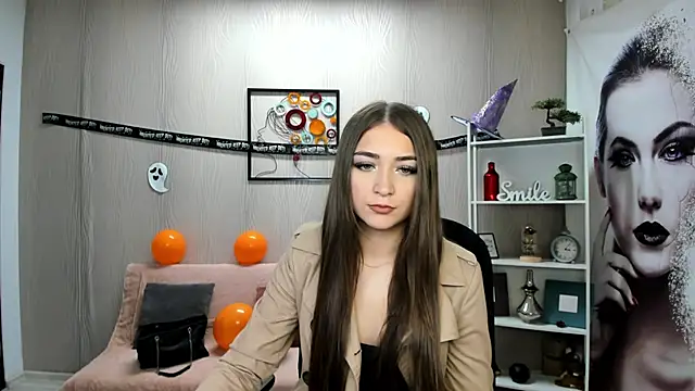 EllaClarke online show from October 29, 12:07 pm