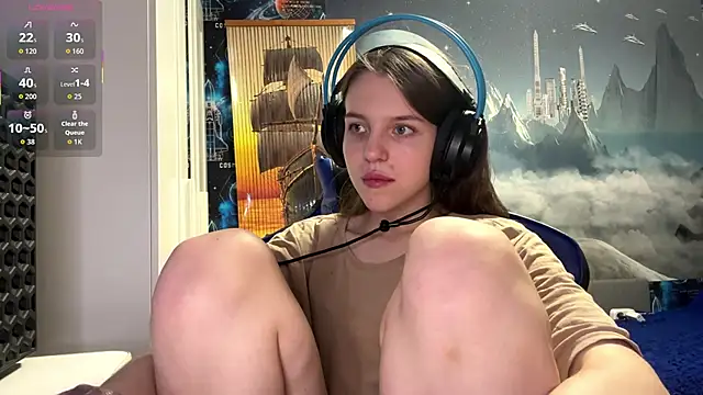 Snapshot of Elira_Breeze chatting on March 15, 6:03 pm Elira Breeze online show from March 15, 6:03 pm