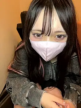 Snapshot of Yua_nyan_cute chatting on October 1, 10:32 am Yua nyan cute online show from October 1, 10:32 am