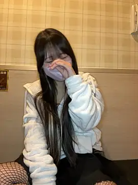 Snapshot of Yua_nyan_cute chatting on October 8, 1:36 am Yua nyan cute online show from October 8, 1:36 am