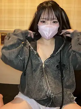 Snapshot of Yua_nyan_cute chatting on October 12, 1:37 am Yua nyan cute online show from October 12, 1:37 am