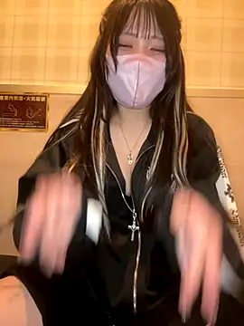 Snapshot of Yua_nyan_cute chatting on October 13, 11:10 am Yua nyan cute online show from October 13, 11:10 am