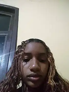 Snapshot of Barbiefox24 chatting on January 18, 11:30 pm Barbiefox24 online show from January 18, 11:30 pm