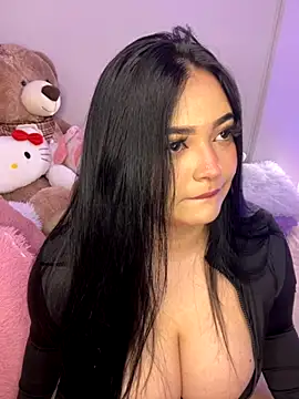 Snapshot of Mericute_ chatting on October 31, 2:23 am Mericute online show from October 31, 2:23 am