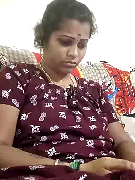 sweetqueen143 online show from November 19, 4:18 pm