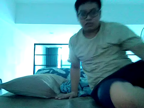 loveninja online show from October 1, 9:37 am