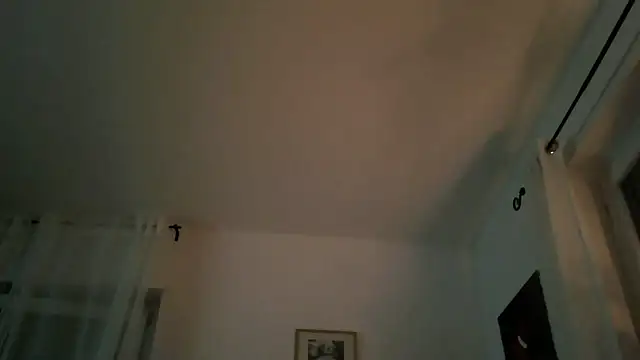 Snapshot of Sexparka69Fort chatting on June 20, 8:44 pm Sexparka69Fort online show from June 20, 8:44 pm