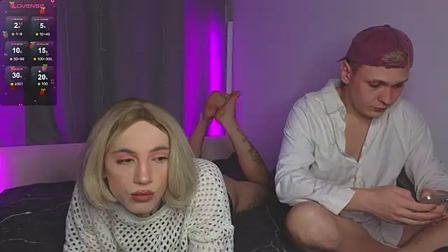 Snapshot of Michelle_Jacksonn chatting on October 16, 9:27 pm Michelle Jacksonn online show from October 16, 9:27 pm