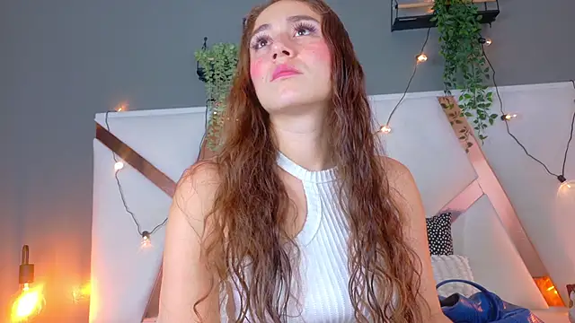 MyApril   online show from November 4, 11:42 am