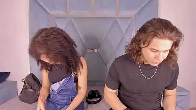 Snapshot of fallenangelsasm chatting on December 16, 8:36 pm fallenangelsasm online show from December 16, 8:36 pm