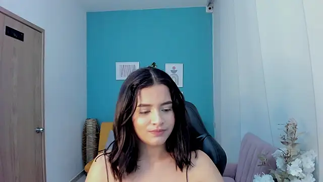 Victoria Jonnesss online show from November 7, 12:16 pm