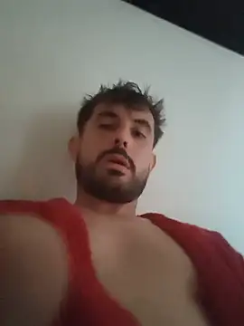 Snapshot of jeunehomme33 chatting on July 17, 7:59 am jeunehomme33 online show from July 17, 7:59 am