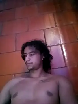 Snapshot of SlickedLeft chatting on November 15, 2:24 pm SlickedLeft online show from November 15, 2:24 pm