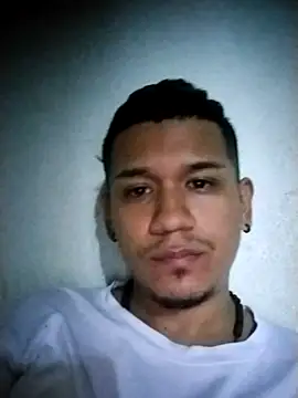 Snapshot of Mohamedxxx13 chatting on September 21, 6:20 pm Mohamedxxx13 online show from September 21, 6:20 pm