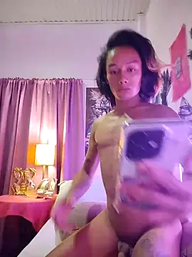 Snapshot of foxylena_latinalicious69 chatting on September 25, 11:36 am foxylena latinalicious69 online show from September 25, 11:36 am