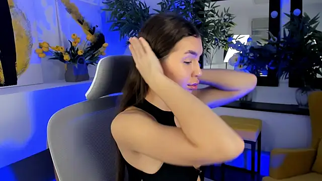 Snapshot of IndigoFae chatting on November 14, 4:44 am IndigoFae online show from November 14, 4:44 am