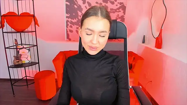 Snapshot of IndigoFae chatting on November 21, 10:25 am IndigoFae online show from November 21, 10:25 am